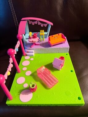 Shopkins Happy Places Home & Sun Deck Toy